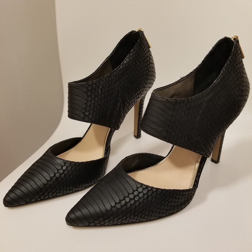 Jessica Simpson shoes (worn only once!) ☝️